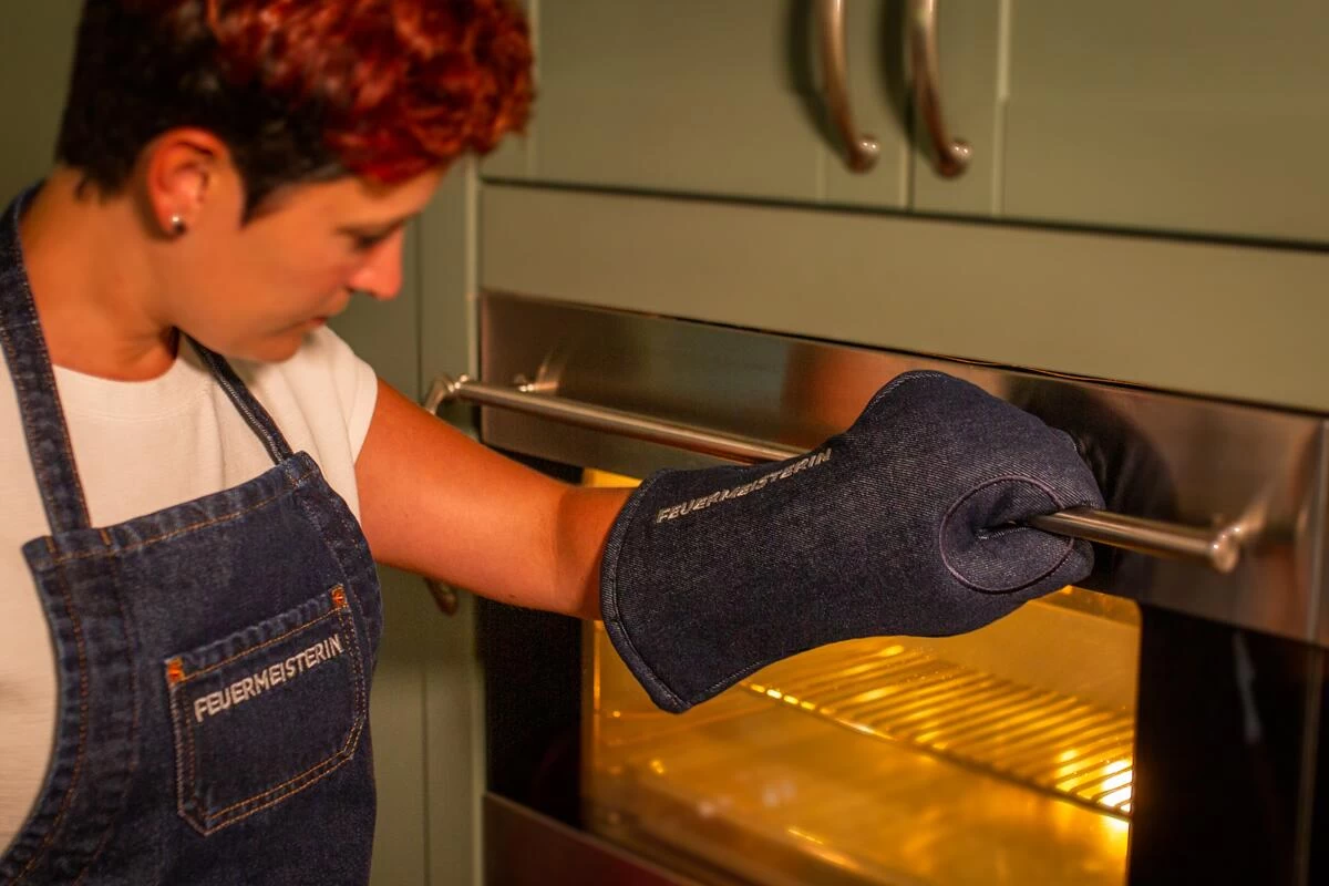 Feuermeisterin Jeansfauster Ofenhandschuhe, 1 Paar 2 Feuermeisterin Jeansfauster Ofenhandschuhe, 1 Paar – Bild 2