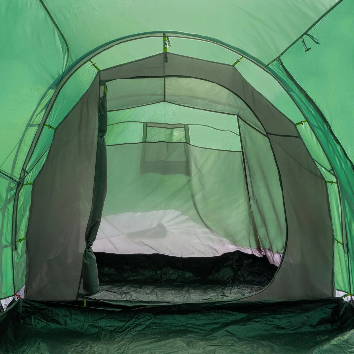 Regatta Kivu Hub 6 Kuppelzelt, 6-Personen, 515x380cm, Grün 4 Regatta Kivu Hub 6 Kuppelzelt, 6-Personen, 515x380cm, Grün – Bild 4